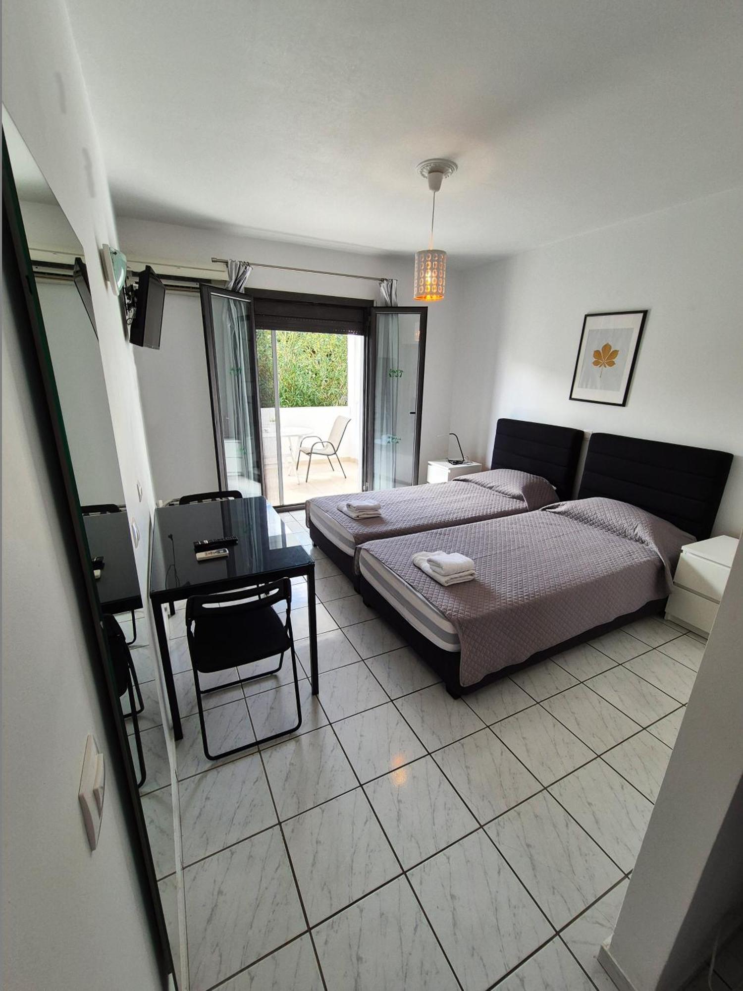 Natalie'S Hotel Skala  المظهر الخارجي الصورة